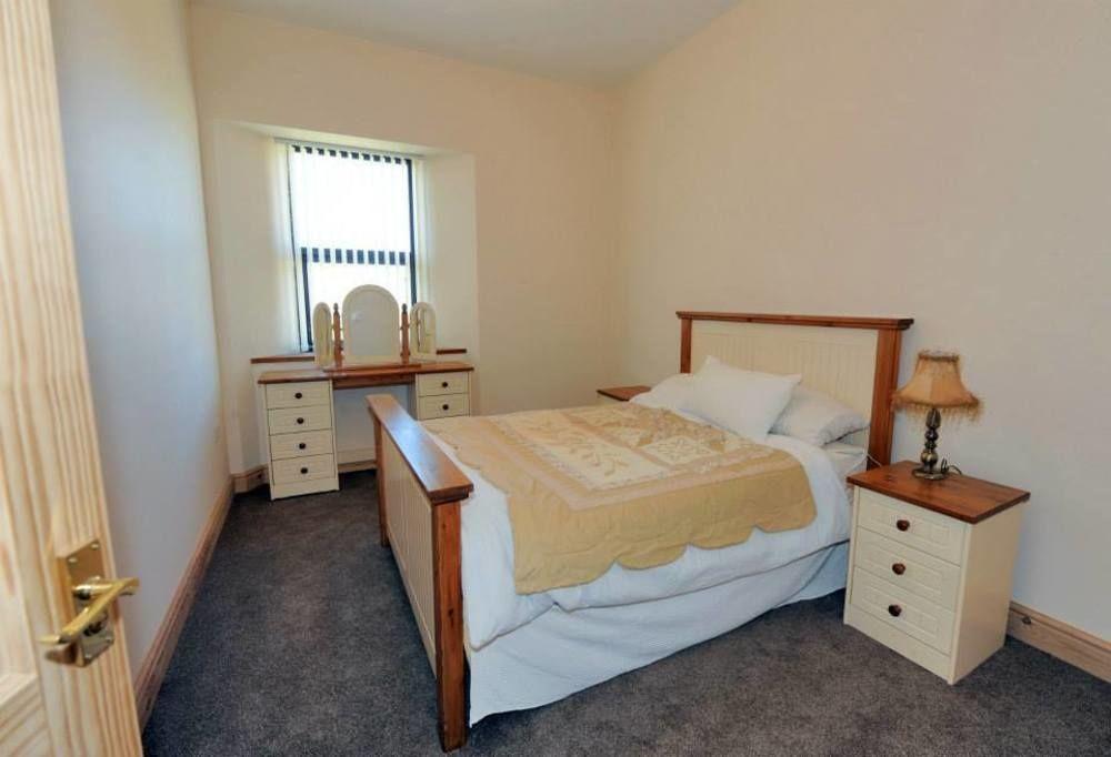Bed and Breakfast Old Police House Haverfordwest Exterior foto
